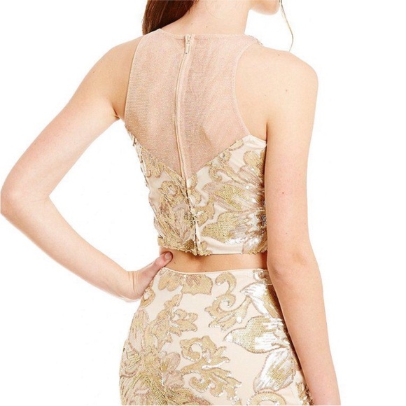 BADGLEY MISCHKA Gold Sheer Crop Top Blouse‎ Sleeveless Christmas Holiday Party - Picture 3 of 14